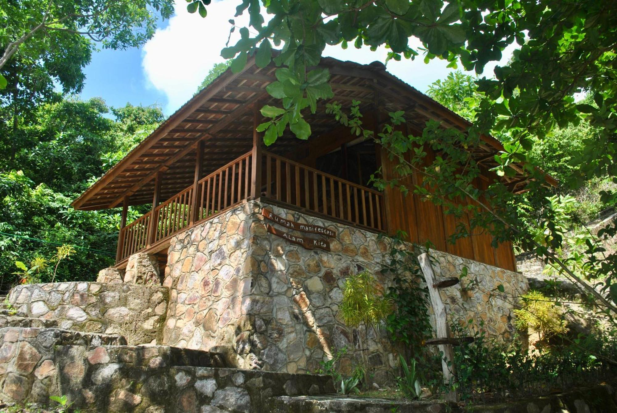 Alam Kita Otel Karimunjawa Dış mekan fotoğraf